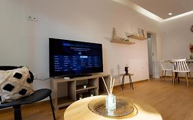 Gtrip Brand New Koukaki Apartment - 3125